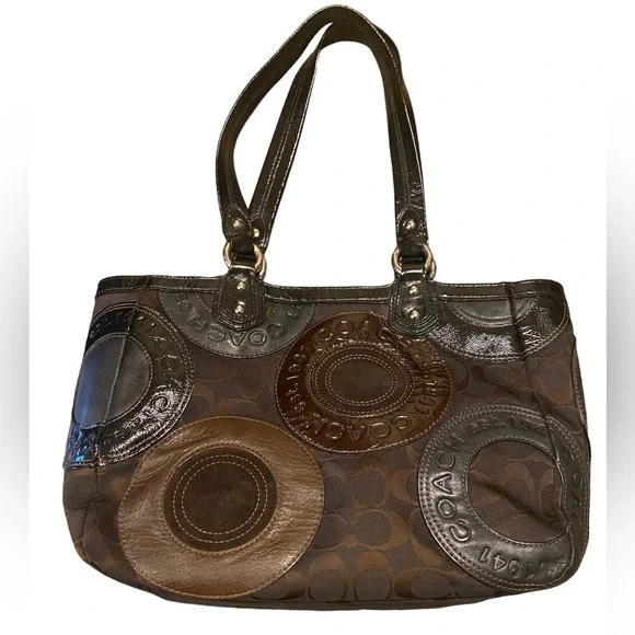 Circle coach purse best sale